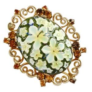 VTG Juliana D&E Brooch Signed Celebrity NY Enamel Porcelain Floral Gold Tone 60s